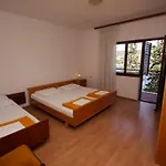 And Porto * Ražanj