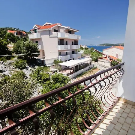 Apartment And Porto *